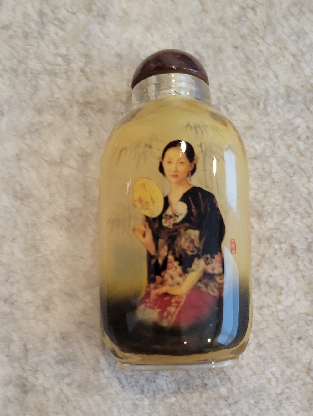 Chinese Inside-Painted Bottle With Storage Box